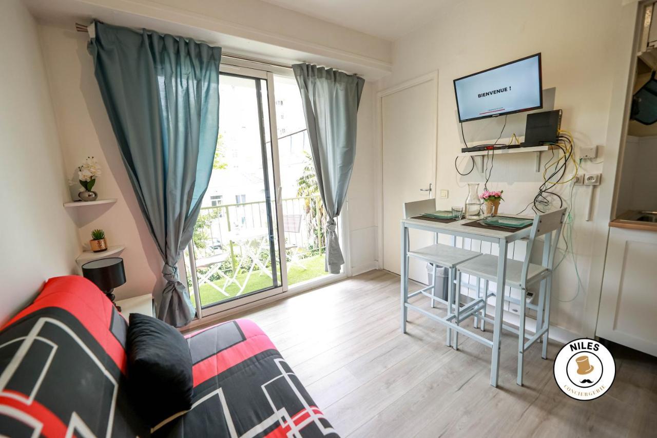 Au Petit Repere Palois -Studio - Centre Ville-Balcon-Wifi Fibre Pau Exterior photo